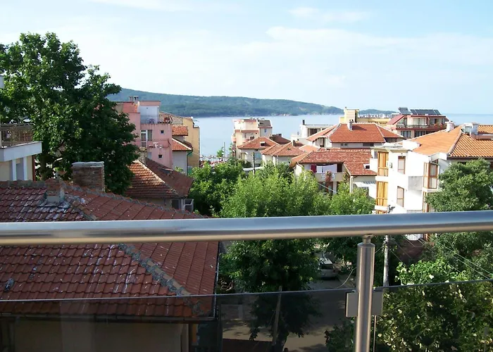 Donchevi Gasthof Primorsko